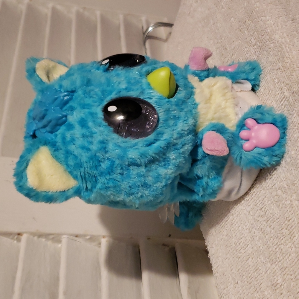 Hatchimal - Picture 3 of 5